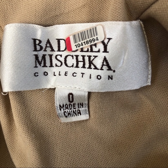 Badgley Mischka Gold Sequin Award Winner Gown | Size 0 - Picture 8 of 9